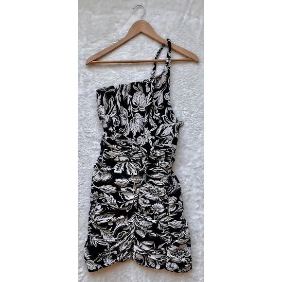 NWOT ZARA Blogger’s Favorite Asymmetric Neckline Ecru Mini Dress, Size Small - Picture 13 of 16